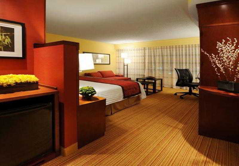 คอร์ทยาร์ด ฮุสตัน เพียร์แลนด์ Hotel ภายนอก รูปภาพ